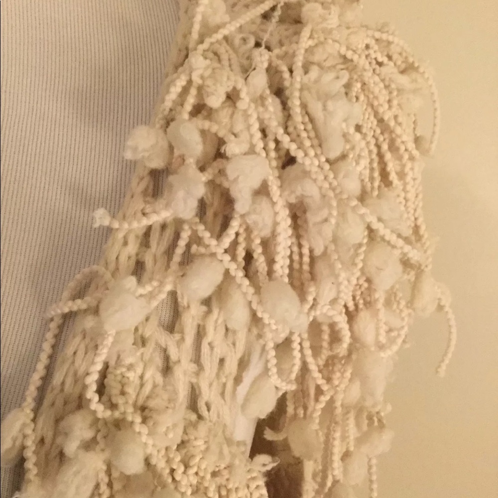 Camille & Co ivory fringe sweater vest NWT - Picture 3 of 8
